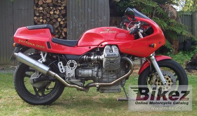 1995 Moto Guzzi Daytona 1000 photo